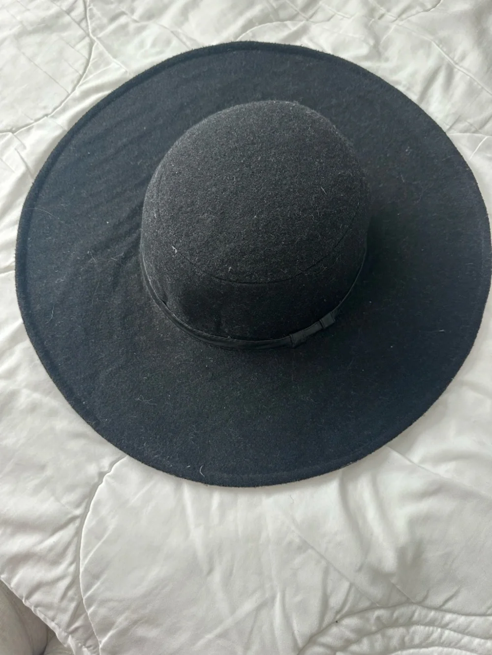 Black Felt Wide Brim Hat